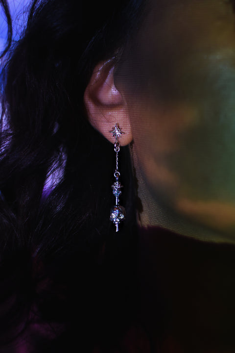 mortem earring - briar de wolfe
